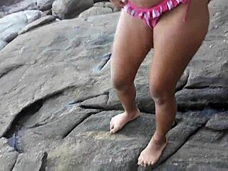 Caught hot girls peeing on the beach