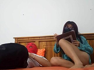 My husband is useless at fucking me after work thats why i masturbate like a slut