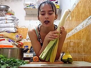 i blow peruvian ass and pussy with monster cock then cum wet in hardcore