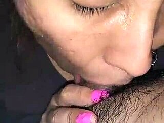 rico oral de mi esposa latina housewife con blowjob