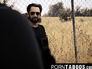 Hot chicks cross borders for double penetration with guard and boyfriend