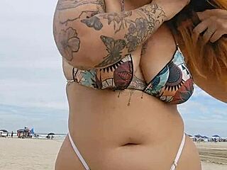 estou usando calcinha na praia pra chamar atenção