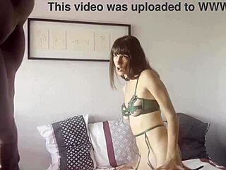 My boyfriend offers me a BBC, he only jerks off