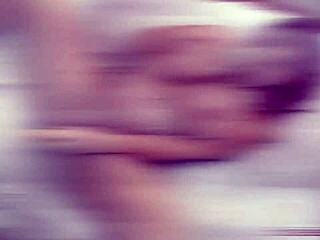 Euro BBW Sophie Dee Shakes Her Big Ass With Dildo In Cunt