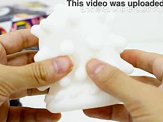 Doctor shiko mi uses machine for intense handjob in lab