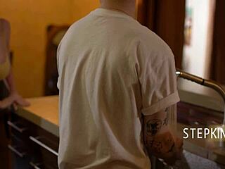 Flatter Busty Mother-In-Law Dee Williams With Intense Fucking!