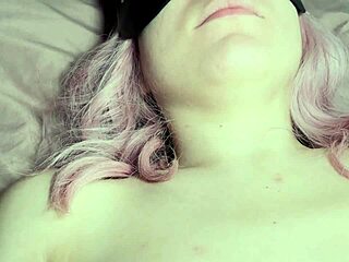 Sensual morning missionary sex with couple