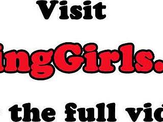 ليزبيات جامعات يسيطرن عليهن في حفلة الترحيب بسترابون وإذلال جماعي