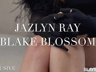 i love slayed blondes doing it