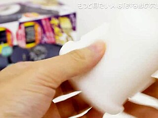 Doctor shiko mi uses machine for intense handjob in lab