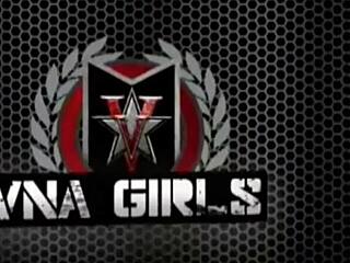 cock sucking milfs julia ann in blonde brunette threesome