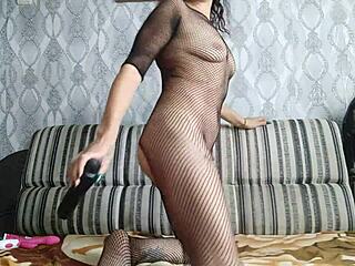 Girl Fingers Big Pussy to Orgasm on Camera