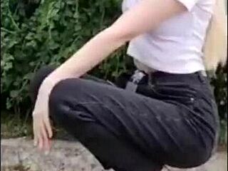 elza kom shows off her sweet big tits