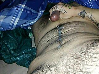 darius andino cumming hard in usa masturbation session