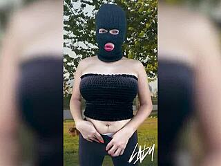 Horny Shemale Masturbating Here!