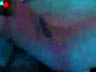 Married wife hides face giving sloppy blowjob to conceal affair