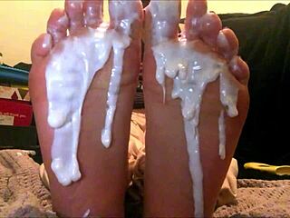 Teen Latina Foot Worship Creamed on Webcam