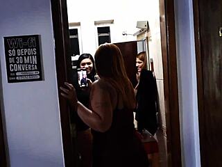 a suruba rolou solta com as quatros putinhas safadas