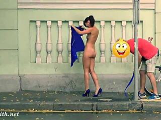 Hidden cam captures Jeny getting stripped in public street