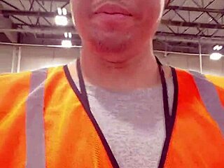 Walking outdoors during work, feeling the public solo amateur atmosphere.