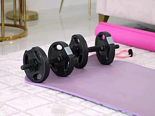 skylar snow says i'm sex hungry housewife turning pt into dp drilling with blowjob sucking.