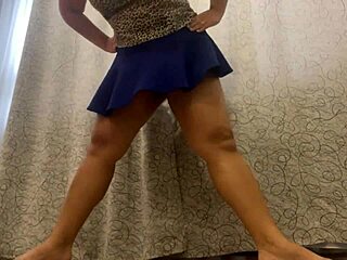 hot stepmom got super horny during workout, masturbating her big ass and wet pussy 😈