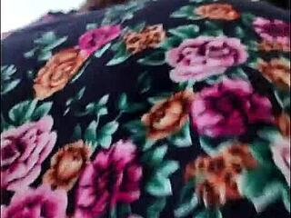 Cazador de maduras putas callejeras chases chubby latina milf