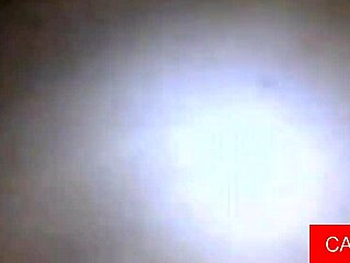 18+ Webcam cura drka pre analnog jebanja sa gledaocem