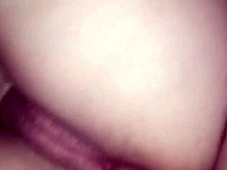 Bro sneaks into pervert sis's bed, rips her up secretly! 😱