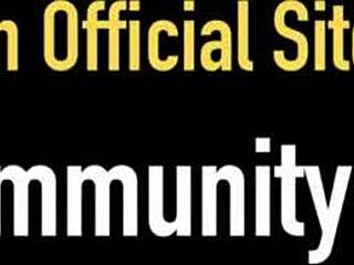 julia ann's huge boobs bounce in solo finger fucking!