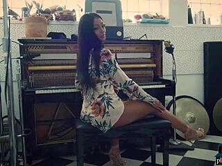 Big Booty Ebony Playboy Model Harley Dean Exclaims, 'Look At This!' While Stripping In Studio!