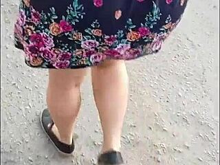 Cazador de maduras putas callejeras chases chubby latina milf