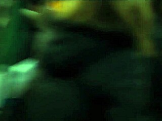 Latina sexy con culo burbuja se lleva todas las pollas grandes negras