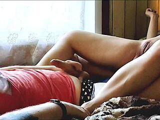 Hey, cheating wife with shaved pussy