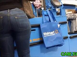 كاميرا مخفية بي بي دبليو كس مقرب