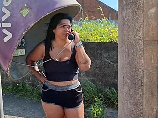 Wife gets creampie doggystyle then showers naked outside for neighbors