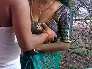 Desi hot bhabhi enjoys outdoor party