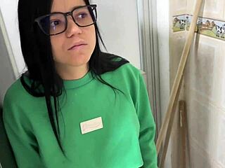 Can Estefani handle therapy anal with her step-cousin?