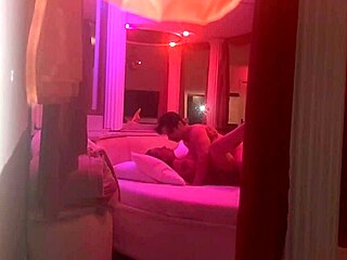 I SHOWED BUSTY MILF MY HARD COCK AND HER PUSSY GOT IMPRESSED.