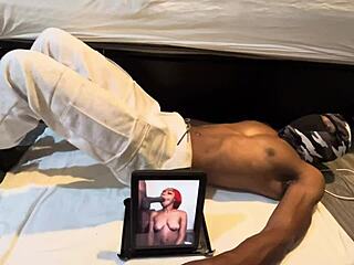 Keeping my abs tight for the ladies in california