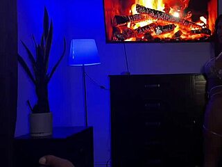 After Shaundam paid for dinner, I let him breed my pussy with his big cock in this sex for cash session