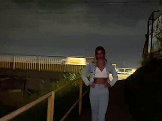 زوجة مع زوج مخدوع جنس عام هاواي