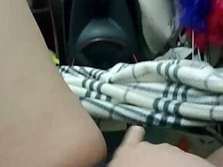 Sozinha Em Casa Carente Louca Pra Alguem Vir Me Comer Gostoso