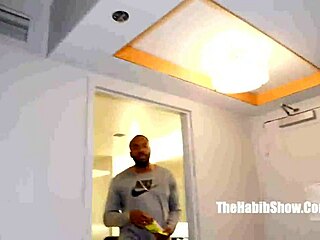 Konatsu Aozona kaya susu erotis hisap susu isi tetek penuh!