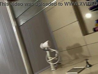 dei no pelo e pedi pra gozar dentro encheu meu bucetão de leite completo