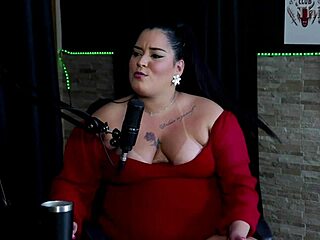 oh man, she cums so easy in her first menage with dp tutorial and that guy who fainted