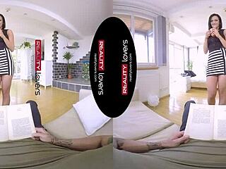 Realitylovers: Wifey needs attention in VR. Can you provide it?