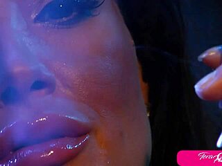 Tanned Pretty Julia Ann Moaning In Wet Muff Diving And Doggystyle