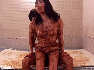 emu yumi shakes her hips in chocolate 😍