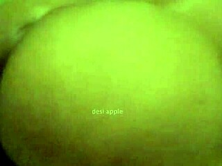 Delhi Girlfriend's Hot Sex Tape!